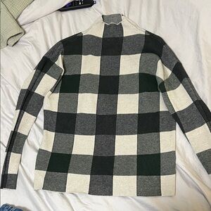 Tahari Black, Gray and Cream Checked Turtleneck Sweater
